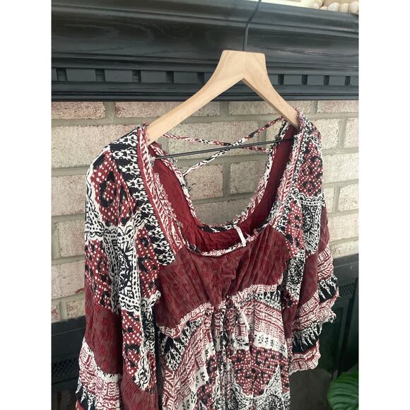 Free People Heart of Gold Boho Bell Sleeve Mini Dress XS Burgundy Tunic Top - Picture 4 of 10